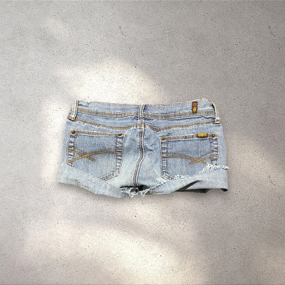 !! SOLD DO NOT BUY !! Bongo Low-Mid Micro Denim Shorts - Picture 1 of 3